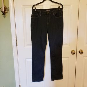 🌷Tommy Hilfiger Dark Wash Jeans